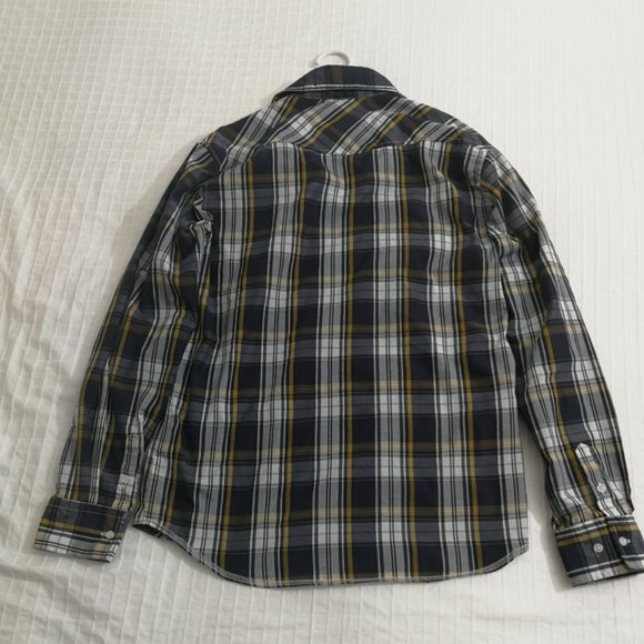 SuperFly casual button down long sleeve shirt. Size medium. - Picture 4 of 5